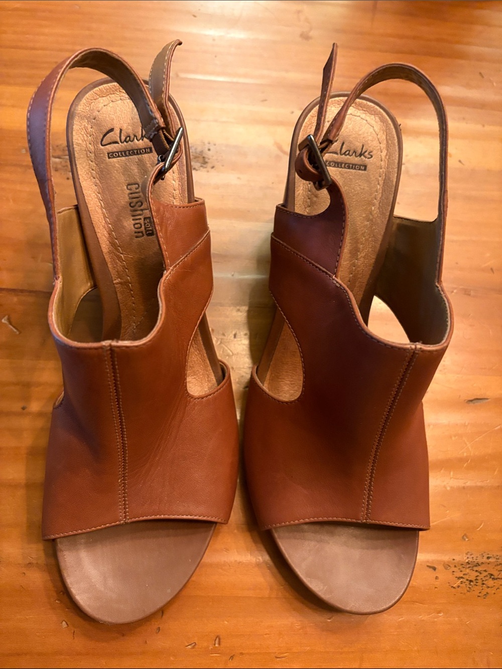 Clarks Cognac Brown Leather Slingback Open-Toe Sandals